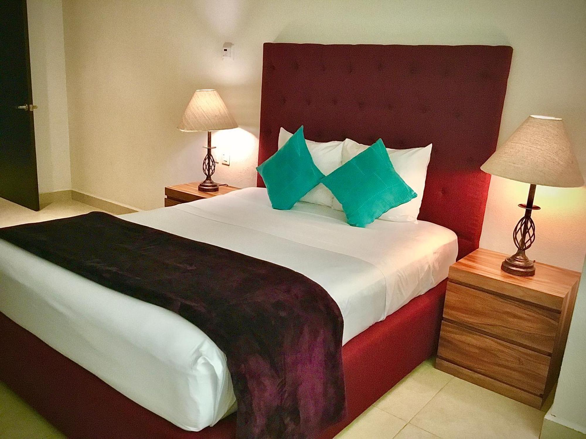 Apartamentos Grand Venetian Puerto Vallarta Chambre photo